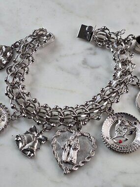 Womens Vintage Estate Sterling Silver Charm Bracelet 57.6g E6767